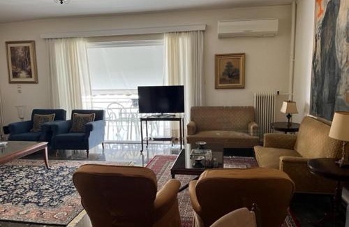 Papagou-Holargos Apartamento | Spacious and sunny appartment in Cholargos