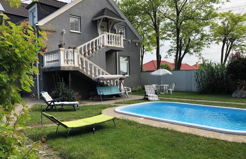 Kapolnasnyek Apartamento | Spacious apartment with pool, panoramic view, garden