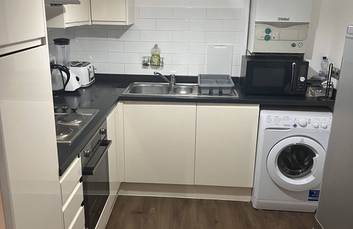 Gravesend Apartamento | Spacious Apartment 10 min from Bluewater Shopping Centre.