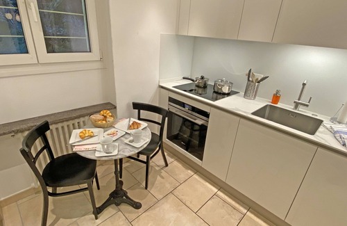 Ronco sopra Ascona Apartamento | Spacious apartment with magnificent panoramic views of the Brissago Islands