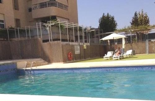 Aguilas Apartamento | Spacious Apartment in Águilas with Sea View and Pool