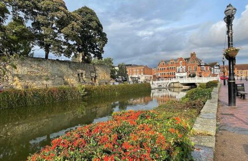 Five Oak Green Apartamento | Spacious apartment in heart of Tonbridge