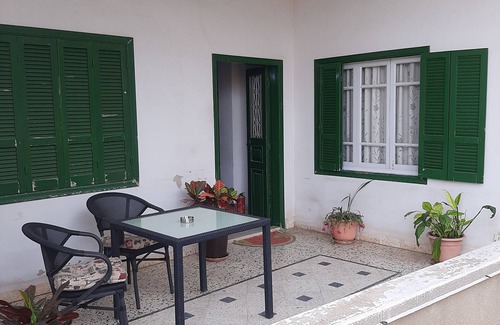 Batroun Apartamento | Spacious apartment in town centre