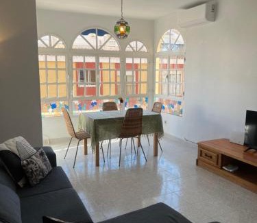 Bailen-Miraflores Apartamento | Spacious apartment in Málaga