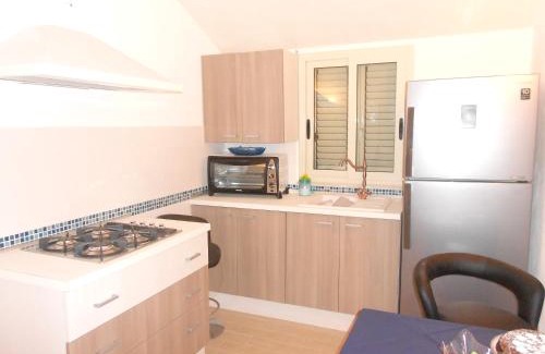 Pozzallo Apartamento | Spacious Apartment in Pozzallo, 110m² with Pool and Sea View