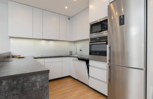 Krakow Apartamento | Spacious Apartment Krakow by Renters