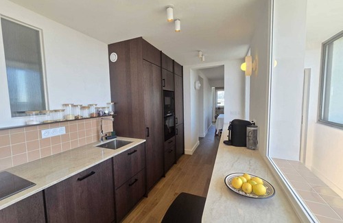 Combat Apartamento | Spacious apartment near Belleville