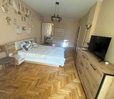 rayon Triaditsa Apartamento | Spacious Apartment next to South Park Просторен Апартамент до Южен Парк Top Location