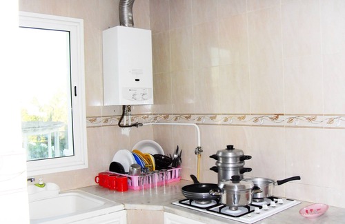 Hammamet Interieure Apartamento | Amplio apartamento frente al hotel Bel Azur en el centro de Hammamet