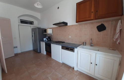 Erbalunga Apartamento | Spacious apartment, stunning sea view!