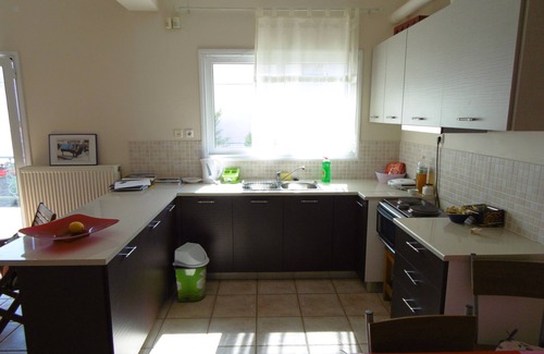 Korithion Apartamento | Amplio apartamento de hasta 8 personas, 136 m2, céntrico, tranquilo, junto al mar