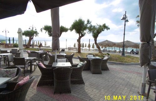 Korithion Apartamento | Amplio apartamento de hasta 8 personas, 136 m2, céntrico, tranquilo, junto al mar