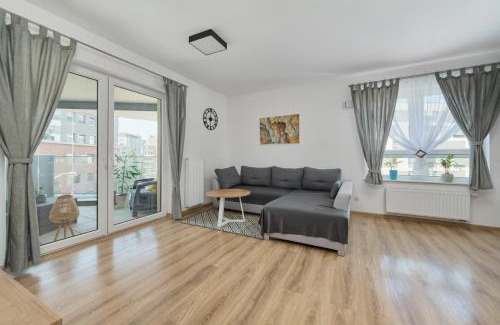 Psie Pole Apartamento | Spacious Apartment with Balcony near the Slavic Hill Wrocław by Renters Prestige