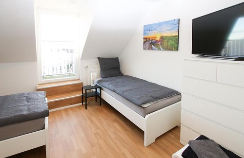 Wetzlar Apartamento | Spacious Apartment with Balcony & WiFi