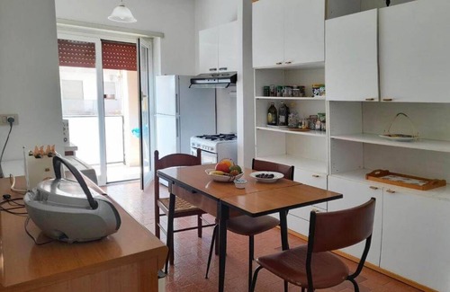Monte Sacro Apartamento | Spacious apartment with park view in Conca d'oro