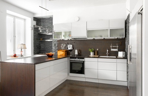 Punavuori Apartamento | Spacious apt on Tranquil Courtyard