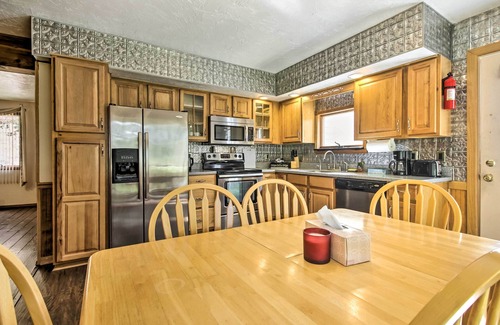 Windham Apartamento | Spacious Apt w/ Yard: 3 Mi to Windham Mountain