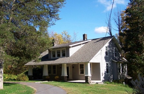High Falls Casa | Amplia casa de arte y manualidades en 7 acres en High Falls