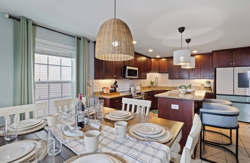 East Ocean View Casa | Spacious Bayfront Retreat