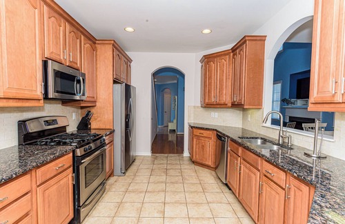 The Commons Casa | Spacious Bayside Resort – Sleeps 14, Minutes from Sun Ridge Pool!