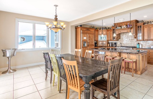 Sea Palm Village Casa | Spacious beachfront home with private pool, elevator, boardwalk & on-site pools