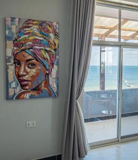 Uroa Apartamento | Spacious Beachfront Condo -AC - WIFI, Uroa Escape Zanzibar