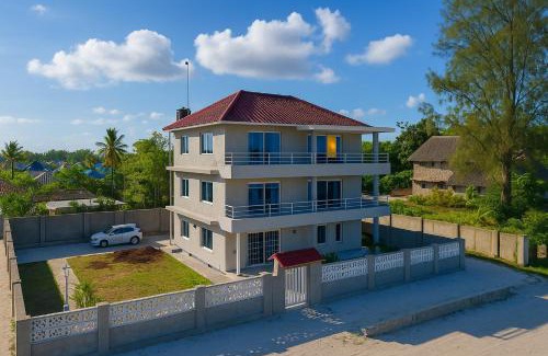 Uroa Apartamento | Spacious Beachfront Condo -AC - WiFi, Uroa Escape Zanzibar