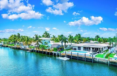 Garden Isles Casa | Spacious-beachie-on the water-3BR-Sunset-View-BBQ-HeatedPool-WiFi-AC-kayaks-doc
