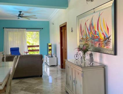 Playa Bibijagua Apartamento | Spacious Beachside Apartment 4BR Pool & Garden View