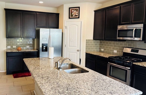 San Antonio Casa | Spacious, beautiful 5-bedroom house in San Antonio