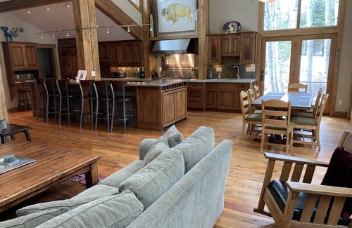 Teton Village Casa | ¡La conveniencia más cercana de Tram y Ski-in Ski-out! 6 dormitorios + altillo, 5 baños