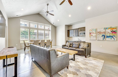 Harris Ranch Casa | Spacious Boise Townhome ~ 5 Mi to Downtown