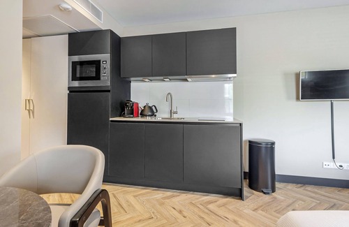 Slotervaart Apartamento | Spacious boutique studio-apt near city center!