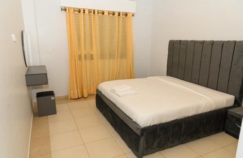 Point E Apartamento | Spacious & bright bedroom