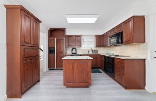 Clodine Casa | Spacious & Bright Houston House with Backyard