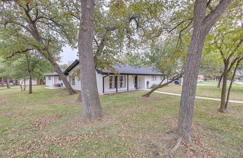 College Station Cabaña | Spacious Bryan Home w/ Patio: 4 Mi to Downtown