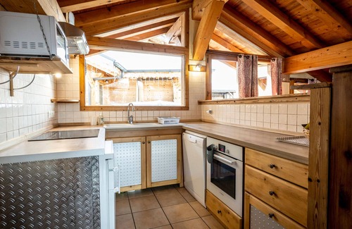 Plagne 1800 Chalet De Esquí | Espacioso chalet con jacuzzi y vista al Mont Blanc, 5 habitaciones, WiFi