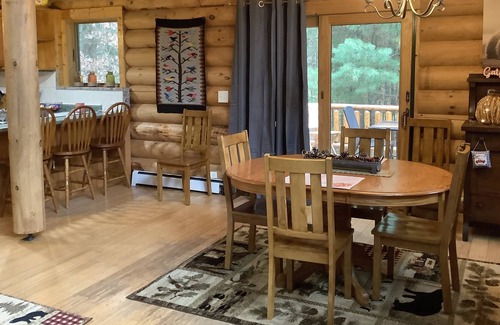 Hatfield Cabina | Spacious cabin! Direct access to ATV trail, Or great for a family vacation!