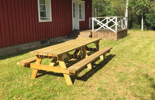 Ingelstad Cabina | Spacious Cabin for Work Crews, 10 Beds!