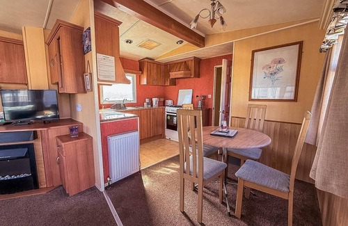 Lowestoft Casa | Alquiler de 4 caravanas baratas para perros con terraza en Suffolk ref 40094