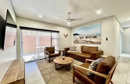 George Apartamento | Spacious Central George Getaway at 1 on York