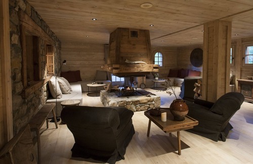 Sallanches Chalet De Esquí | Un acogedor chalet frente al Mont Blanc!