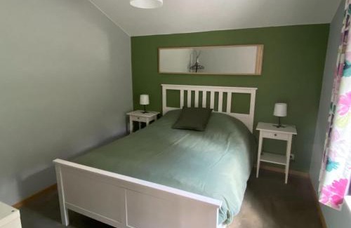 Jalhay Chalet De Esquí | Spacious chalet in Jalhay with jacuzzi