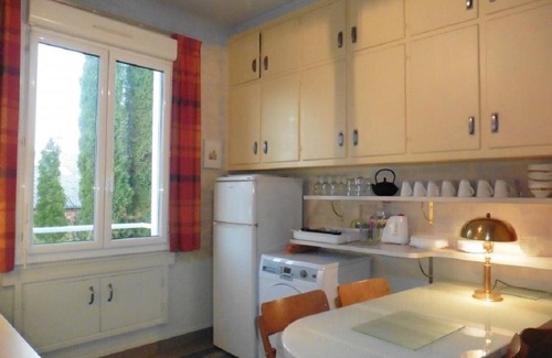 Saints Casa | Spacious charming Villa *** near Paris Disney. Countryside.Patio. Great comfort.