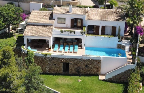 El Portet Villa | Espaciosa villa con encanto, vistas al mar, a 500 metros de la playa de El Portet