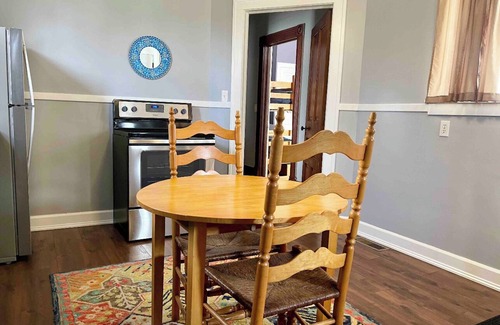 Sandusky Apartamento | Spacious & Charming Downtown Sandusky/ Cedar Point/ Lake Erie/ Kalahari