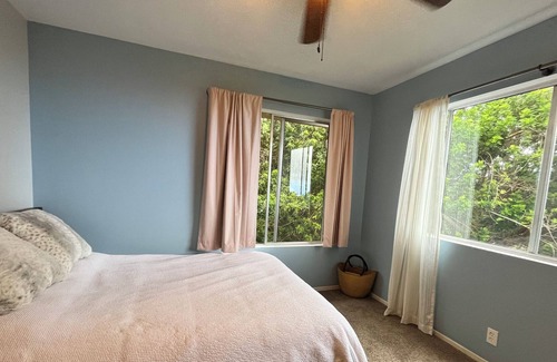 Papa Casa | Spacious charming private cottage on tropical Coffee Farm with ocean views