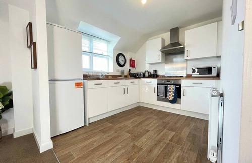 Selly Oak Casa | Spacious Chic Urban Retreat in Birmingham