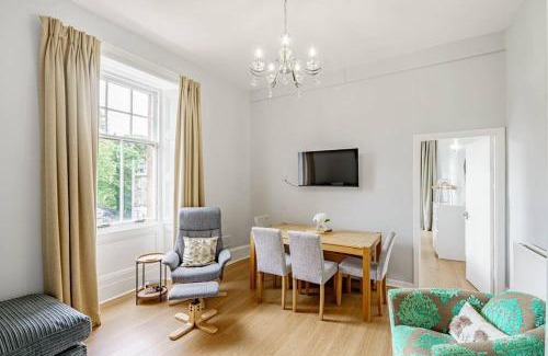 Dunfermline Apartamento | Spacious City Apt - Dunfermline