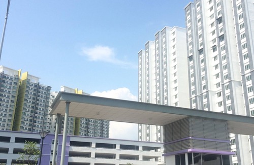 Bayan Lepas Apartamento | AMPLIO Y LIMPIO Apartamento Penang